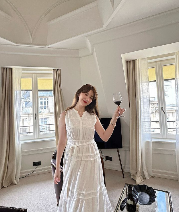 From AKB48 to Business Mogul: Haruna Kojima's Fashion Venture Sells for $11.4 Million