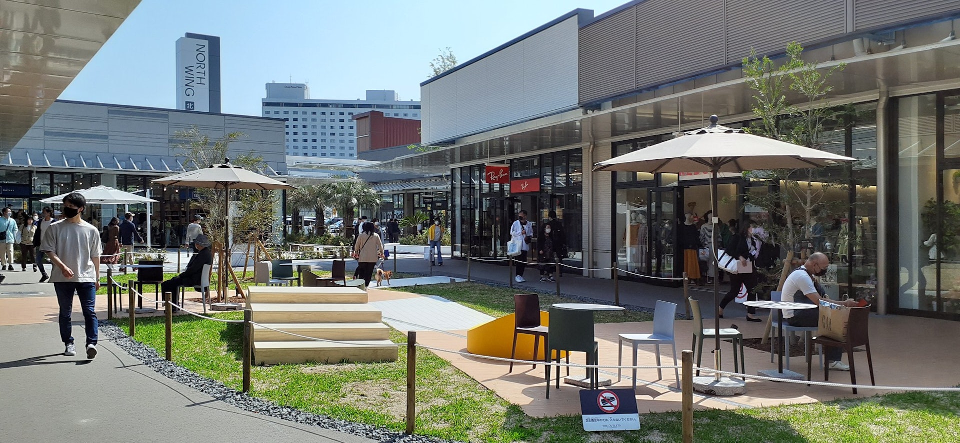 Fukuoka Outlet + 5 Major Recommendations for Shopping Centers | Sneakers / Apparel / Souvenirs / Groceries with Tax Refund Details