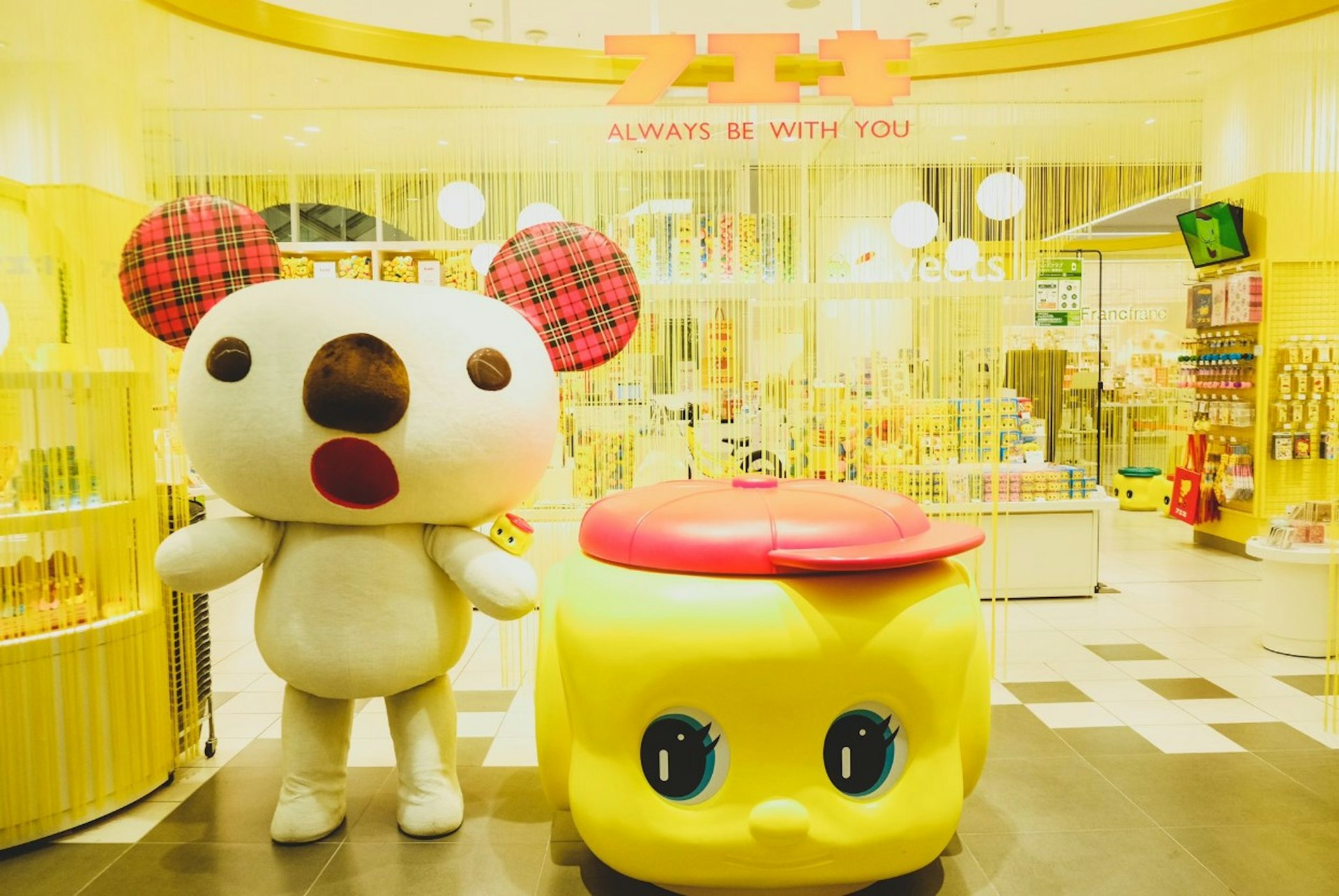 Osaka's new shopping mall 2024 | Must-visit souvenirs at Umeda KITTE, Shinsaibashi PARCO, and Outlet guide