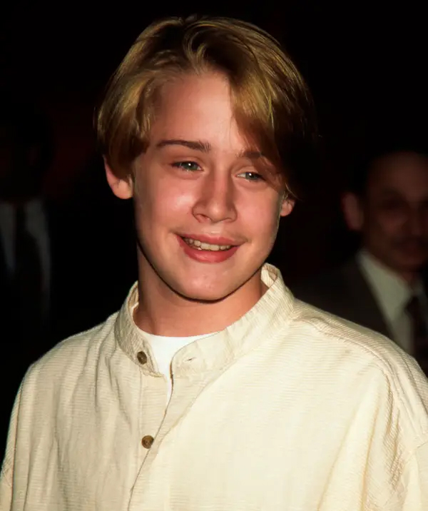 The heartache behind the cute child star in 'Home Alone'! Macaulay Culkin's tragic childhood of being abused by her father