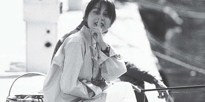 坂井泉水 FRIDAY (2025年05月9·16·23日号)